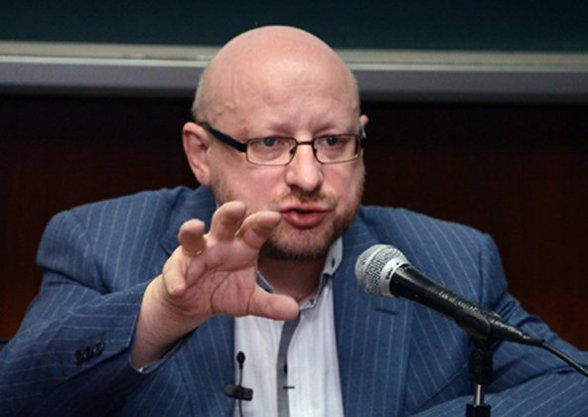 «Եթե Մոսկվան ընկղմվել է քաոսի մեջ, ապա կարելի է ասել, որ Բաղրամյան 26-ը երբեք դուրս չի եկել դրանից»․ Մոդեստ Կոլերով