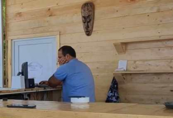 Պատգամավոր Հայկ Սարգսյանը, խախտելով «Հանրային ծառայության մասին» օրենքով նախատեսված արգելքը, անձամբ զբաղվում է ձեռնարկատիրական գործունեությամբ (լուսանկար)