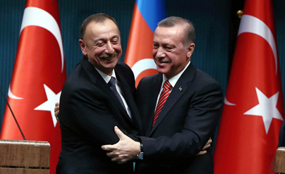 Էրդողանն ու Ալիևը հեռախոսազրույց են ունեցել. Ալիևը բարձր է գնահատել Թուրքիայի աջակցությունն Ադրբեջանին հայ-ադրբեջանական սահմանին առաջացած լարվածության ընթացքում