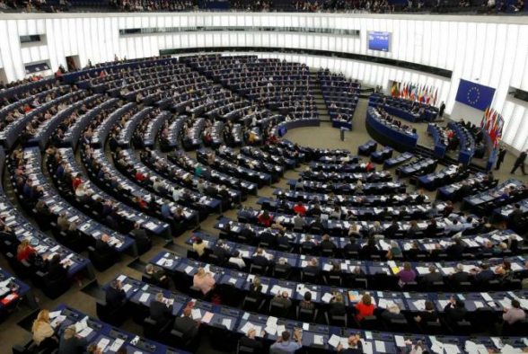Европарламент призвал к санкциям в отношении некоторых чиновников Азербайджана