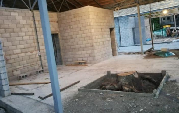 Ժամանակին, երբ քաղաքի ինչ-որ հատվածում մեկ չորացած ծառ էր հատվում, վայնասուններն էին բարձրացնում, պաստառներ էին պատառոտում․ բա հիմա ո՞ւր են էդ «հատուկջոկատայինները»