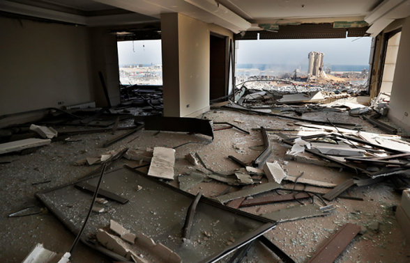 Взрыв в Бейруте оставил без крова 300 тысяч человек