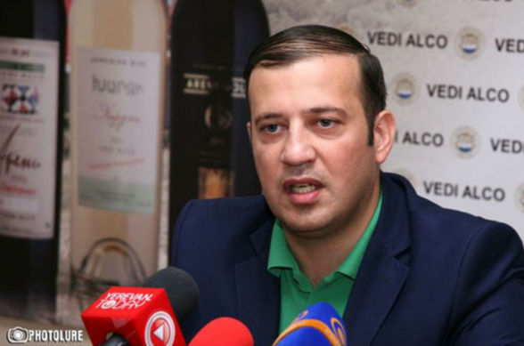 Սերժ Թանկյանը կամ Արսինեն ազգի գործերին իրավունք ունեն խառնվել, իսկ Մարգարիտա Սիմոնյանը և Բաղդասարովը ո՞չ