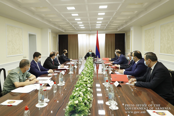 Եվ ո՞րն է ՀՀ դիրքորոշումը. բանակցային կարգավորո՞ւմը, ընդամե՞նը