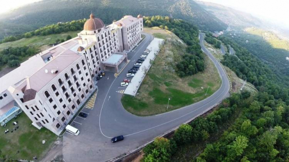 «Գոլդեն փելես»-ի երրորդ աճո՞ւրդն էլ չի կայանա․ «Հրապարակ»