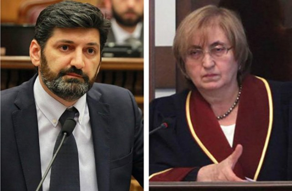 Վահե Գրիգորյանն իրենով է արել Ալվինա Գյուլումյանի աշխատասենյակը