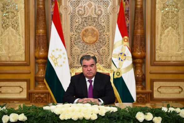 Действующий президент Таджикистана примет участие в предстоящих выборах