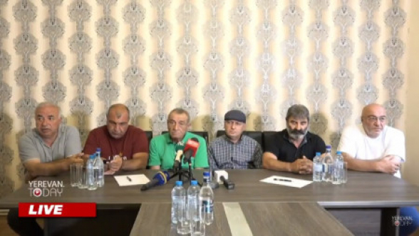 Ասուլիս՝ Արայիկ Հարությունյանի հրաժարականի պահանջի վերաբերյալ (տեսանյութ)