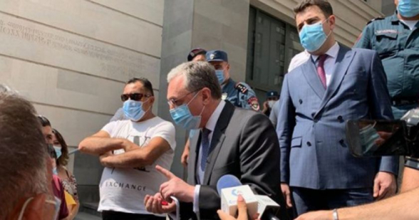 Ձև կա` հարցեր լուծող «դուխով» մարդ չկա