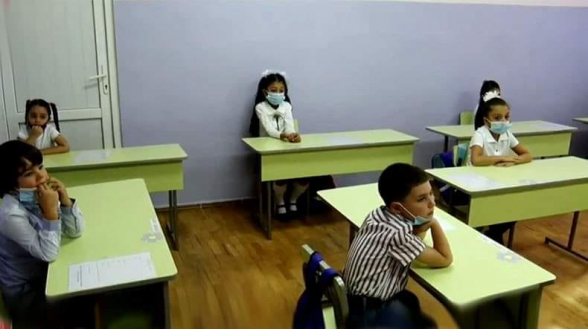 Լացելու «սեպտեմբերի 1», որ 14-ին է... Ուսումնակա՞ն տարի, թե՞ թերուս