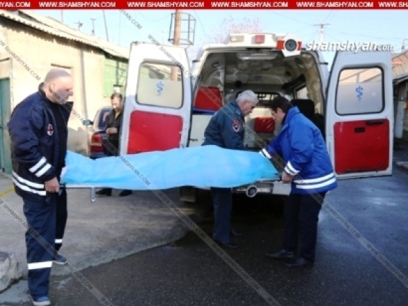 Ախթալա համայնքի քարի արտադրամասերից մեկի 57-ամյա աշխատակիցը մոտ 6 մետր բարձրությունից վայր է ընկել և տեղում մահացել