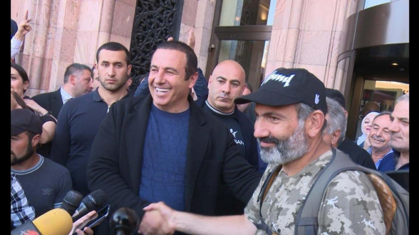 «Поддержать, однозначно поддержать»