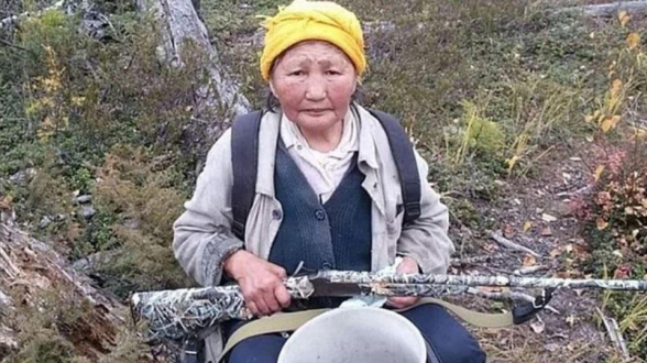 В Якутии медведь сбежал от перерычавшей его пенсионерки