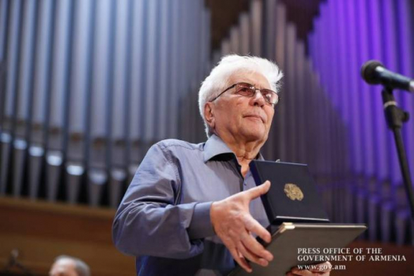 Մտավորականի հարմարվողակա՛նն է լավ