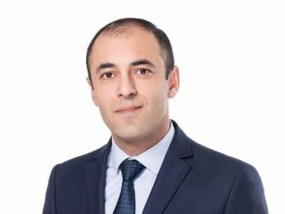 «Պատգամավորի աշխատավարձը շեշտակի բարձրացնելու ենք, որովհետև այն շատ ցածր է». Տիգրան Ուլիխանյան