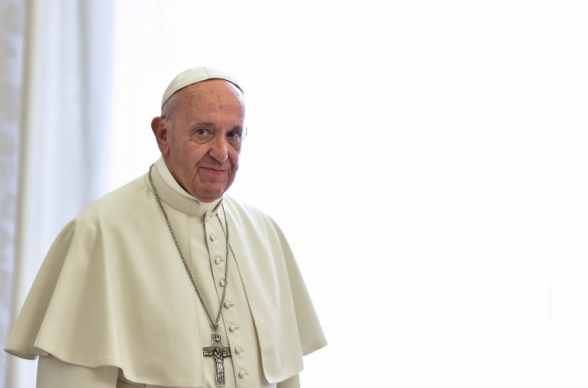 Папа Римский Франциск призвал к миру на Кавказе