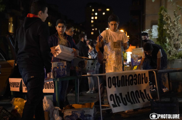 Oգնությունները պետք է լինեն նպատակային, այս պահին սնունդ հավաքելու իմաստ չկա, զորքը սննդի խնդիր չունի. Արծրուն Հովհաննիսյան