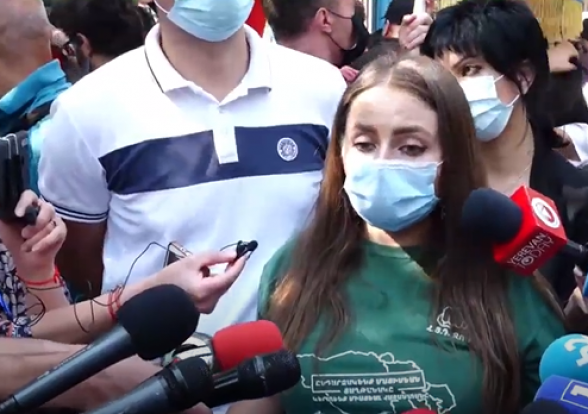 ՀՅԴ-ականները ՀՀ-ում ՄԱԿ-ի ներկայացուցչության գրասենյակի մոտ են (տեսանյութ)