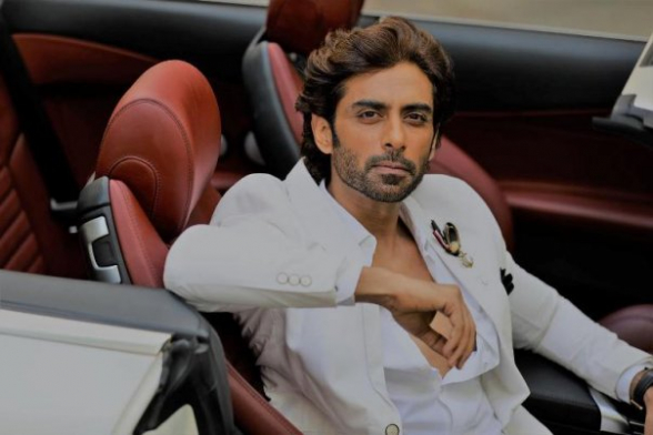 «Սիրելի հայեր, իմ սիրտն արյունահոսում է բոլորիդ համար». «Մերժվածը» սերիալից հայտնի հնդիկ դերասանը իր աջակցությունն է հայտնել հայերին