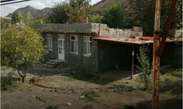 3 снаряда упали на территории Ирана: есть раненый (фото)