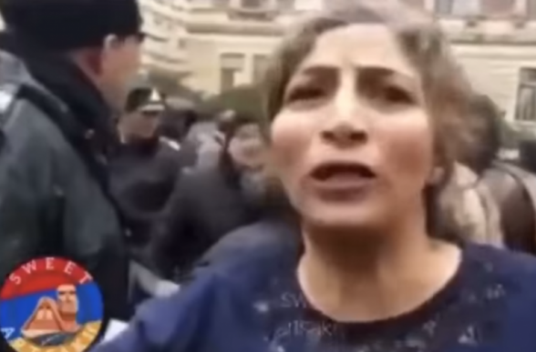 «Իլհամ, դու սպանել ես երեխաներիս». ադրբեջանցի մայրերը թույլ չեն տալիս իրենց որդիներին տանել ռազմաճակատ (տեսանյութ)