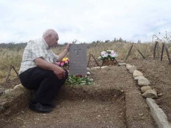 Արցախում զոհվել է լրագրող Միքայել Հաջյանի որդին՝ Երվանդը. մյուս որդին էլ զոհվել էր Ապրիլյան պատերազմի ժամանակ (լուսանկար)