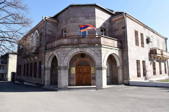 Последние заявления президента Азербайджана о том, что возобновление боевых действий не означает отказ от переговорного процесса, – проявление высшей степени цинизма – МИД Арцаха