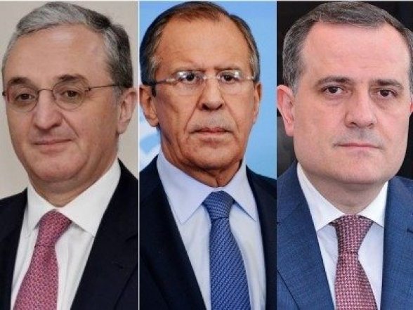 Переговоры по Карабаху в Москве, продолжающиеся почти 5 часов, были прерваны на короткое время