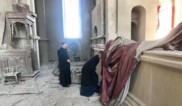 Պարգև Սրբազանը՝ Շուշիի Սուրբ Ամենափրկիչ Ղազանչեցոց եկեղեցում