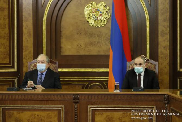 В ходе внеочередного заседания Совбеза Армении обсуждены действия и дальнейшие шаги по противодействию азербайджано-турецкой террористической агрессии
