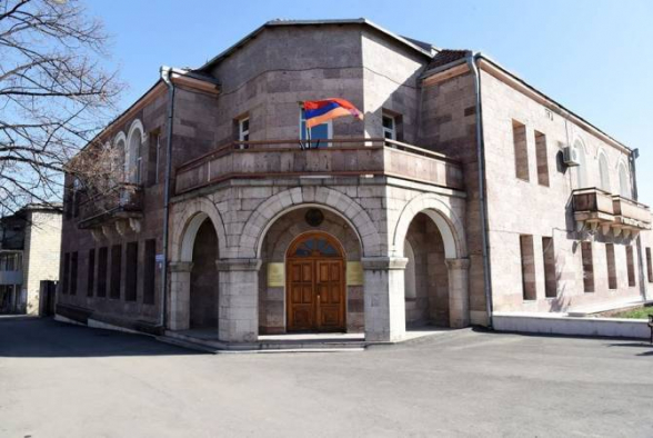 МИД Арцаха строго осуждает преднамеренный обстрел Азербайджаном госпиталя