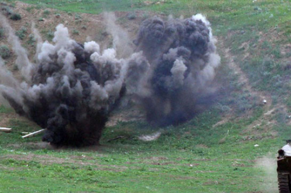 Уничтожение техники и пехоты врага (видео)