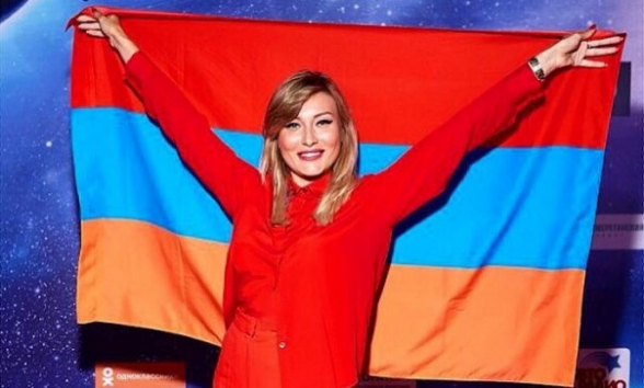 «Դադարեցրե՛ք պատերազմը»․ Ժաննա Լեւինան կիսվել է «փոքրիկ ղարաբաղցու» տեսանյութով