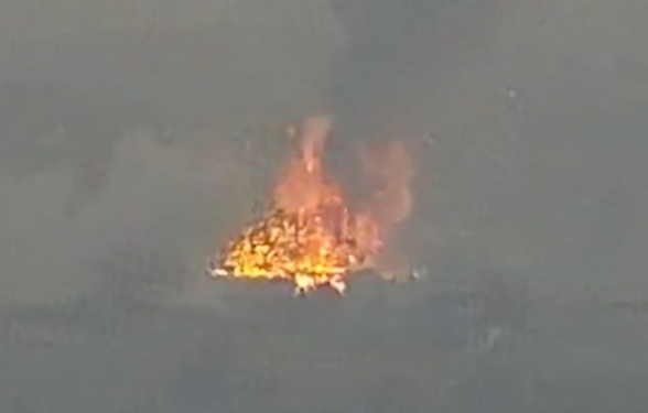 Уничтожение автоколонны и бронетехники противника (видео)