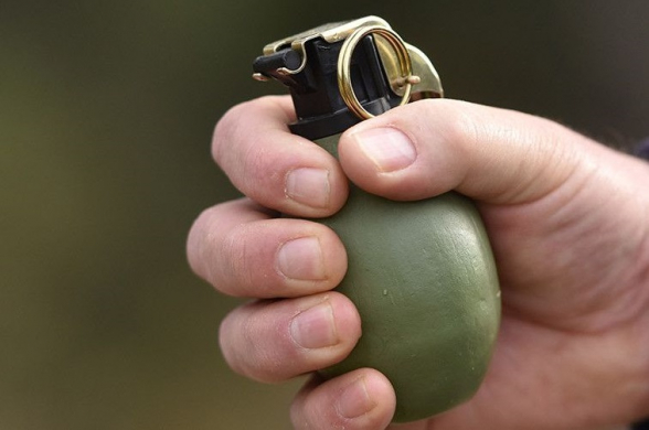 Անհայտը անձը պատանդներ է վերցրել Վրաստանի Զուգդիդի քաղաքում (տեսանյութ)