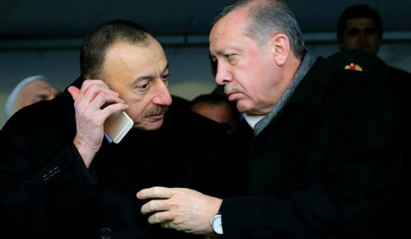 Турция готова отправить войска в Азербайджан в случае поступления соответствующего запроса