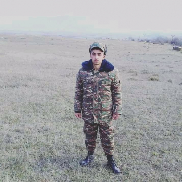 Թե hետ չգամ ես մի օր, դու չտխրես, չարտասվես. տեսանյութում երգող զինվորը ևս անմահացավ (լուսանկար)