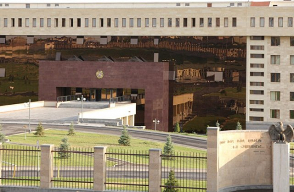 ՊՆ-ն հերքում է հայկական ինքնաթիռի խոցման մասին ադրբեջանական ապատեղեկատվությունը