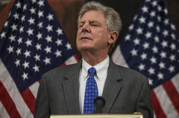 Применив санкции, США должны заставить Азербайджан соблюдать перемирие – конгрессмен США