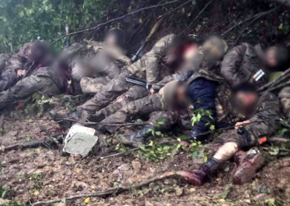 Противник был отброшен, оставив на поля боя десятки тел убитых