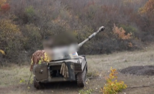 «Нет цели, способной от нас ускользнуть»: артиллеристы Армии обороны в деле (видео)