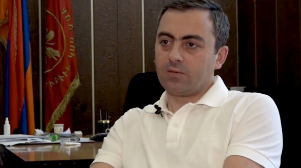 Թուրքի առաջ կզել, եկել Երևանում հայերից վրեժ ե՞ս լուծում. Ի. Սաղաթելյանը՝ Փաշինյանին (տեսանյութ)
