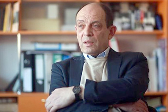 Բերման են ենթարկել իրավապաշտպան Ավետիք Իշխանյանին