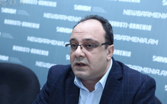 Президент Арцаха и премьер Армении должны пораньше принять решение о своем уходе ради наших национальных интересов