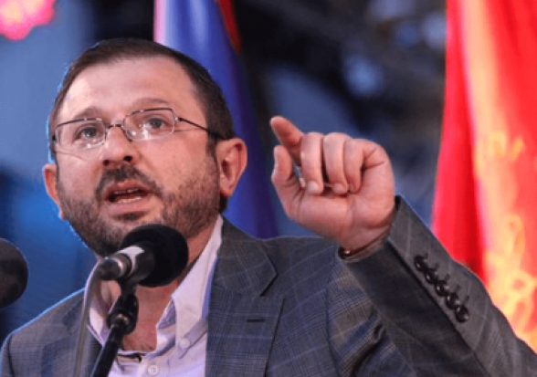 Գեղամ Մանուկյանը Բաղրամյան պողոտայից տարվել է Երևան քաղաքի ոստիկանության գլխավոր վարչություն