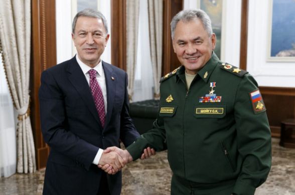 Россия и Турция согласовали создание центра по контролю за прекращением огня в Карабахе