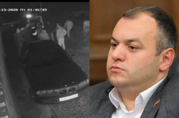 Գիշերը 10-ից ավելի մարդ, այդ թվում պատգամավորներ Հակոբ Սիմիդյանն ու Հայկ Սարգսյանը մեքենաներով հավաքվել են իմ տան մոտ, զանգահարել եմ ոստիկանություն. Վարդան Աթաբեկյան