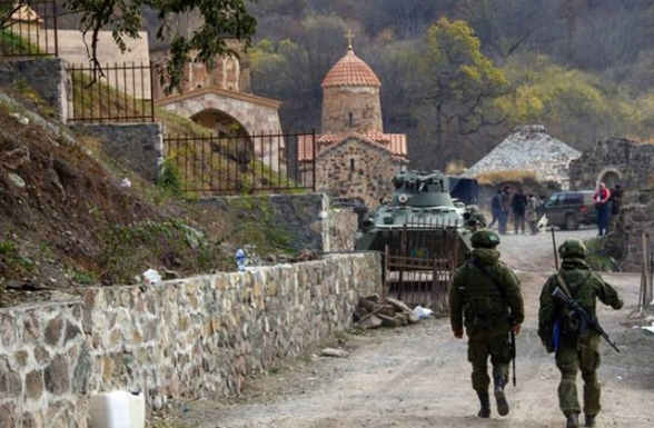 Есть эмоции посильнее, когда смотрю фотографии российских миротворцев в зоне Нагорного Карабах – Захарова