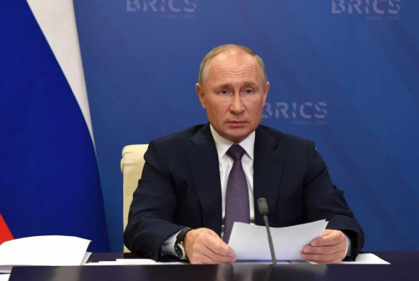 Договоренности по Карабаху сохраняются – Владимир Путин