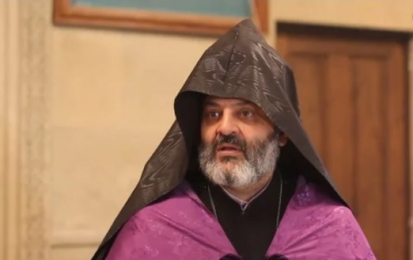 Պետական գործիչը պարտվեց բլոգերին, իրական Հայաստանը պարտվեց ֆեյսբուքյան Հայաստանին. Բագրատ Սրբազան